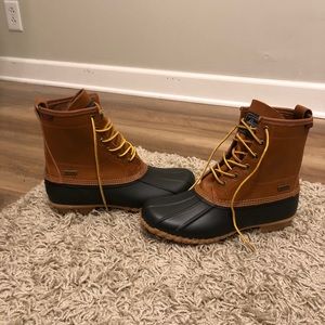 Bass Duck Boots size 9